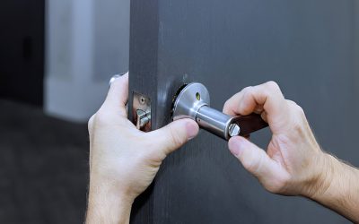 What Is A Commercial Locksmith and How Can They Benefit Your Business?